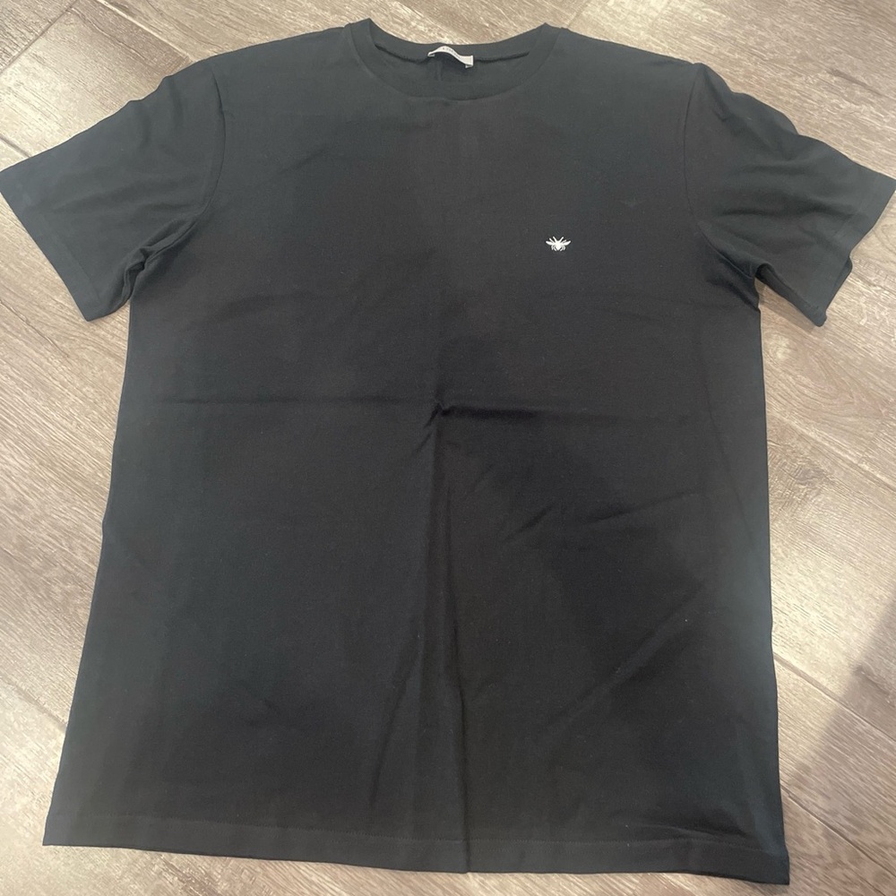 Authentic Mens Tshirt Bee Medium